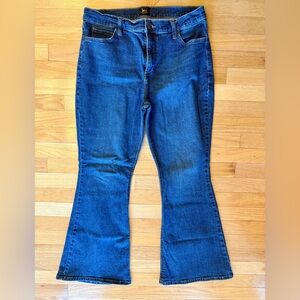 Women’s Lee dark denim wash flare leg jeans 14 short